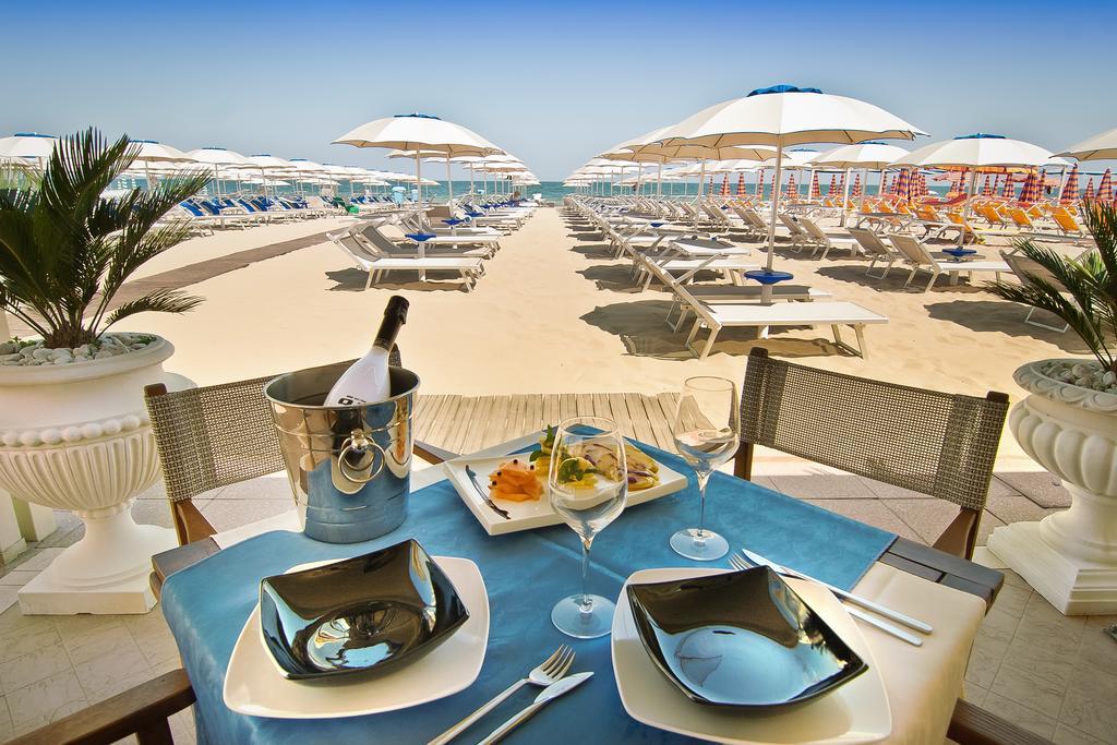 Hotel Acapulco Мілано-Маріттіма Екстер'єр фото